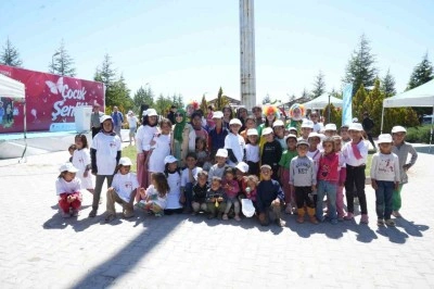 Çocuklar tarlada değil, şenlikte buluştu