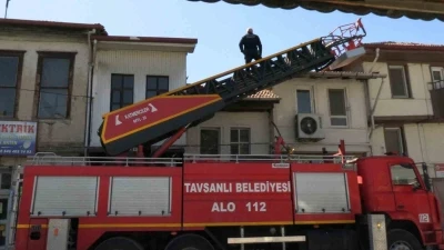 Hatalı parklar itfaiyeye zor anlar yaşattı