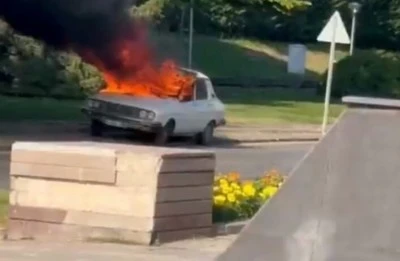 TBMM Önünde Beyaz Toros Ateşe Verildi