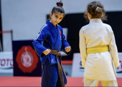 Tekirdağlı minik judocu, T&uuml;rkiye &uuml;&ccedil;&uuml;nc&uuml;s&uuml; oldu