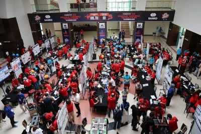 TEKNOFEST&rsquo;te gen&ccedil;lerden geleceğe dokunan projeler