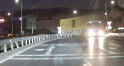 Ters yöne giren tır faciaya davetiye çıkardı