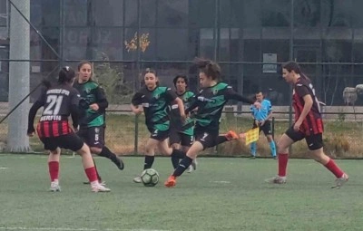 TFF Kadınlar 2. Lig: Vang&uuml;c&uuml; SK: 4 - Kahramanmaraş Anadolu SK: 2