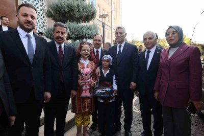 Ticaret Bakanı Bolat Siirt’te