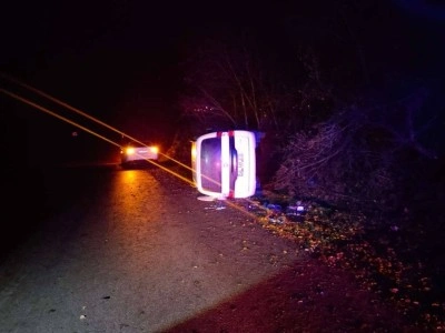 Tokat&rsquo;ta otomobil kontrolden &ccedil;ıktı: 1 yaralı