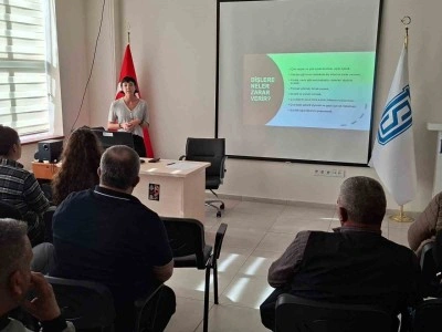 Toplumsal farkındalık i&ccedil;in diş sağlığı eğitimi verildi