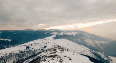 O ilimizin yaylalarından kar manzaraları