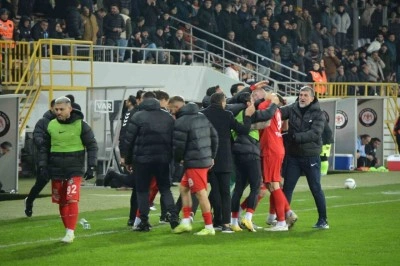 Trendyol 1. Lig: Çorum FK: 4 - Bandırmaspor: 0
