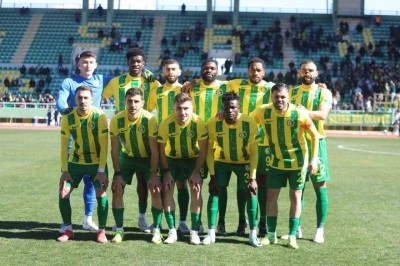 Trendyol 1. Lig: Şanlıurfaspor: 0 - Kocaelispor: 0 (Maç devam ediyor)