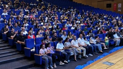 TRT Diyarbakır Çocuk Korosu’ndan coşkulu yıl sonu konseri