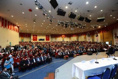 Türkiye Gençlik Vakfı’nın genel kuruluna yoğun ilgi