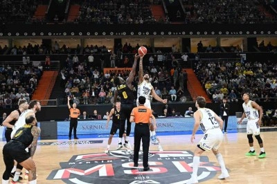 T&uuml;rkiye Sigorta Basketbol S&uuml;per Ligi: Mersin Spor: 78 - Fenerbah&ccedil;e Beko: 87