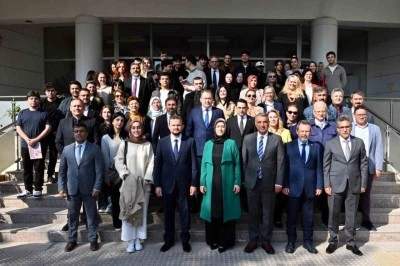 T&uuml;rkiye Ulusal Ajansı Başkanı Manisa CB&Uuml;&rsquo;de &ouml;ğrencilerle bir araya geldi
