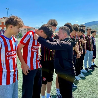 1299 Bilecikspor şampiyon oldu