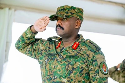 Ugandalı Generalden T&uuml;rkiye&rsquo;ye K&uuml;stah Tehdit