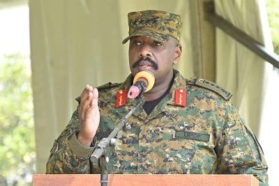 Ugandalı Generale Tepki Yağıyor