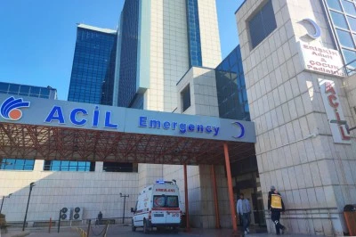 Üniversite Öğrencileri Arasında Maket Bıçaklı Kavga