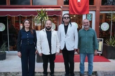 &Uuml;nl&uuml; sanat&ccedil;ı Kırdar İncirliova&rsquo;da ağırlandı