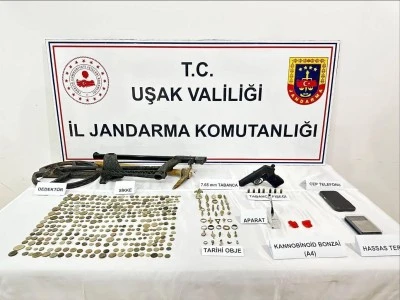 Uşak’ta Tarihi Eser ve Uyuşturucu Operasyonu