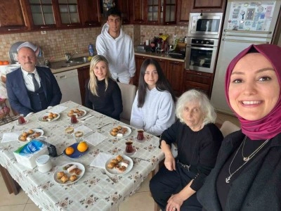 Uzun Mehmet MTAL&rsquo;den emekli &ouml;ğretmene vefa ziyareti