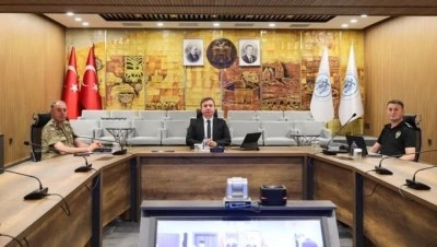 Vali Aydoğdu, VKS toplantısına katıldı