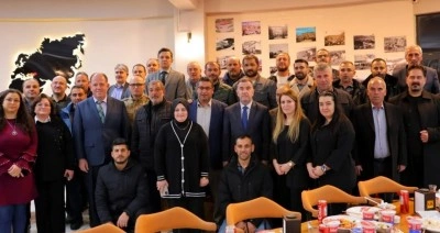 Vali Eldivan İl Özel İdaresi personelleriyle iftar programında bir araya geldi