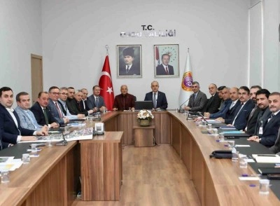 Vali Erol: "Şehir Hastanesi’ni en erken sürede tamamlamak için gayret ediyoruz"