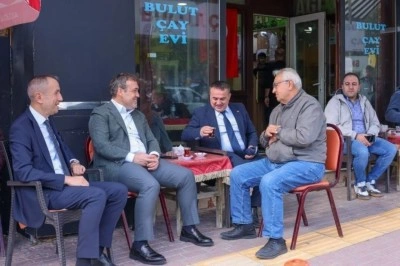 Vali Faik Oktay S&ouml;zer vatandaşlarla buluştu