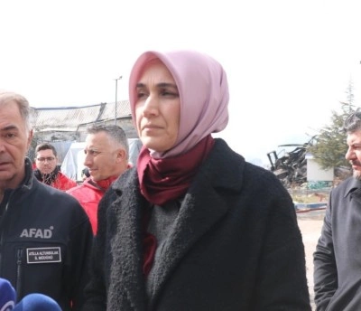 Vali Yiğitbaşı’ndan 18 saattir yanan fabrikada yürütülen söndürme çalışmalarıyla ilgili açıklama: