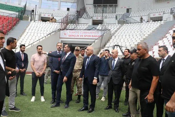 Vali Zorluoğlu&rsquo;ndan &ldquo;kardeşlik&rdquo; mesajı