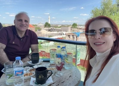 Vali Zorluoğlu, Sur’un Büyüsünü Şiirle Taçlandırdı