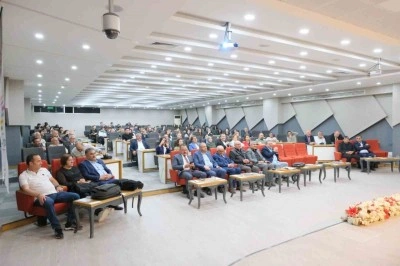 Van Atatürk Lisesi mezunları geçmişle geleceği buluşturdu