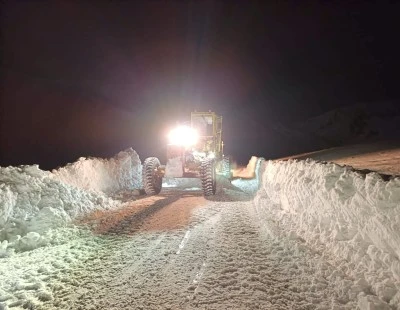 Van&rsquo;da 296 Yerleşim Yerinin Yolu Ulaşıma Kapalı