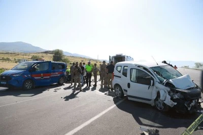 Van'da Feci Kaza: Jandarma Personeli Şehit Oldu, 5 Kişi Yaralandı