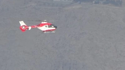 Van&rsquo;da kalp hastası 3 aylık bebek u&ccedil;ak ambulansla İstanbul&rsquo;a sevk edildi