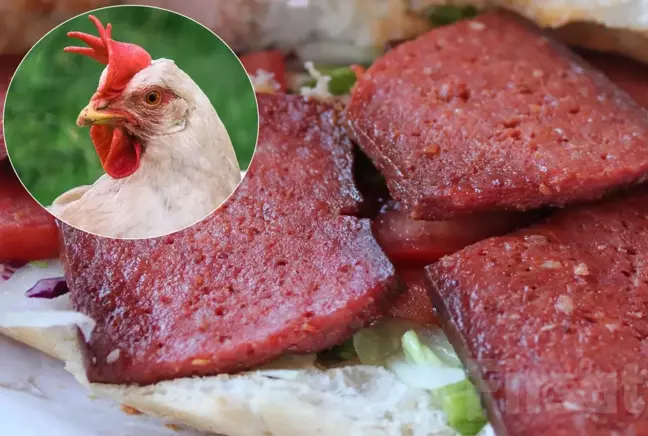 Vatandaşa, Sucuk yerine Tavuk Kafası, Köfte yerine Sakatat yedirmişler