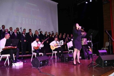 Vezirk&ouml;pr&uuml;&rsquo;de 24 Kasım&rsquo;a &ouml;zel Maarif Korosu konseri