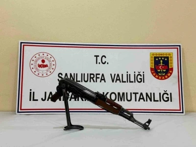 Viranşehir&rsquo;de uzun namlulu silah ele ge&ccedil;irildi