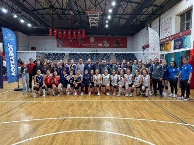 Voleybolda şampiyon belli oldu