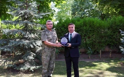 T&uuml;mgeneral Ata&ccedil;&rsquo;tan Vali Aydoğdu&rsquo;ya veda ziyareti