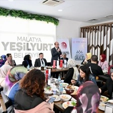 Yeşilyurt Belediyesi&rsquo;nin ev sahipliği yaptığı &lsquo;Aile Ment&ouml;rl&uuml;ğ&uuml;&rsquo; eğitim programı tamamlandı