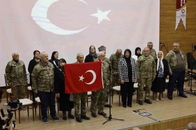 Şiir okuyup duygu dolu anlar yaşadılar