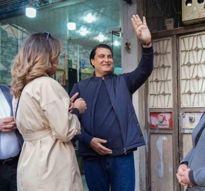 Yılmaz&rsquo;dan Karşıyaka&rsquo;ya k&uuml;t&uuml;phane m&uuml;jdesi