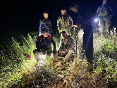 Dağda mahsur kalan çoban kurtarıldı