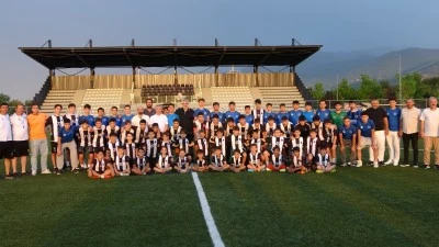 Yuvacık Spor Kulübü’nde Minik Yıldızlar Messi ve Ronaldo Hayaliyle Yeşil Sahalarda Büyüyor