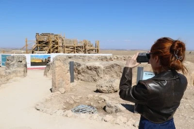 Zerzevan Kalesi’nde Çekilen İlk Film &quot;Sahra&quot; Vizyona Girdi