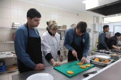 Zihinsel engelli bireyler mutfağa girdi