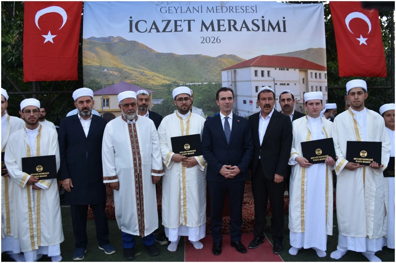 Bitlis&rsquo;te 54 talebe i&ccedil;in anlamlı g&uuml;n