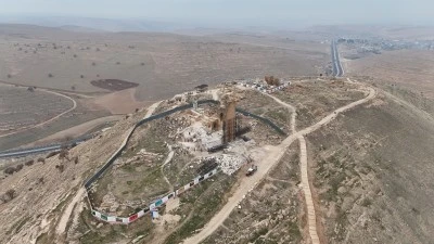 Bir yılda 400 bin kişi 3 bin yıllık kaleye &ccedil;ıktı