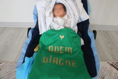 Diyarbakır&rsquo;da Amedspor aşkı: Oğluna Diagne ismi